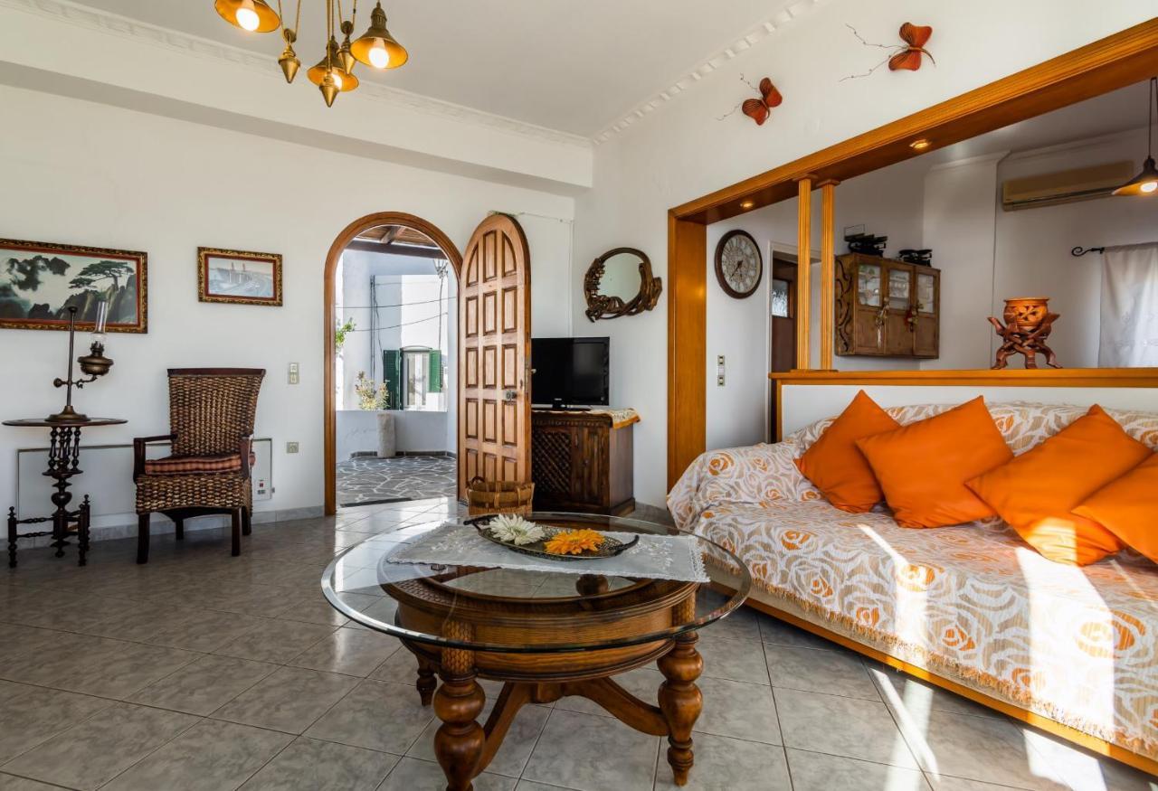 Melisses Sea View House Villa Plaka  Eksteriør billede