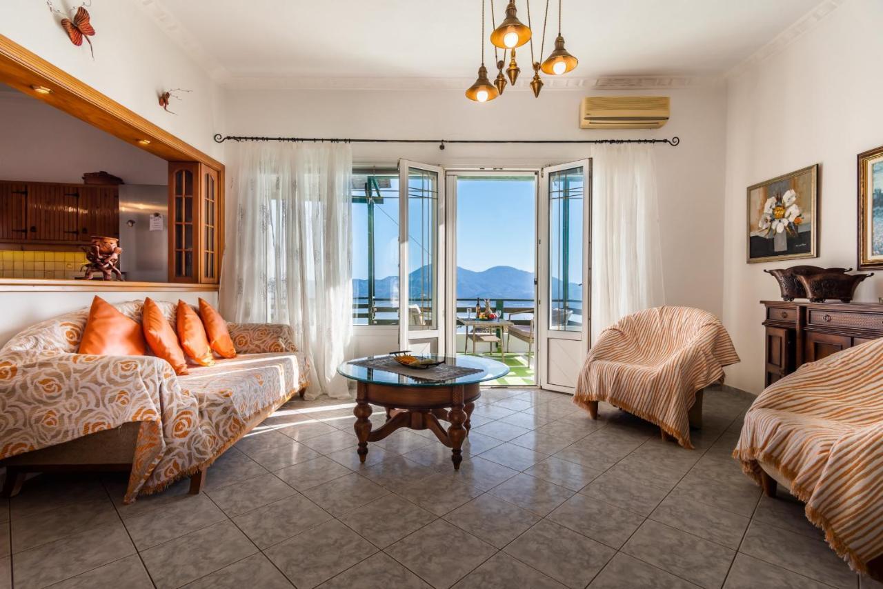 Melisses Sea View House Villa Plaka  Eksteriør billede